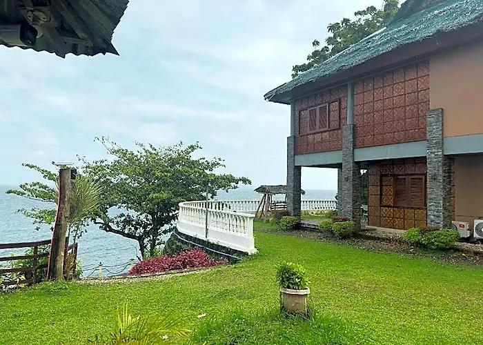 Blue Deep Powered By Cocotel Hotel Southern Leyte